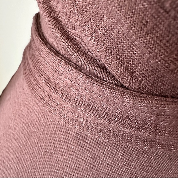 Sz S Aritzia WILFRED FREE Sekula Open Back Tie Wrap Top in Mauve - Picture 4 of 6